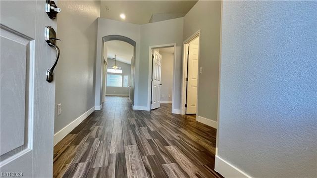 7398 West Shelbourne Avenue, Las Vegas, NV 89113