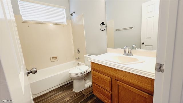 7398 West Shelbourne Avenue, Las Vegas, NV 89113