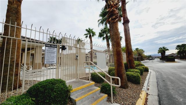 7398 West Shelbourne Avenue, Las Vegas, NV 89113