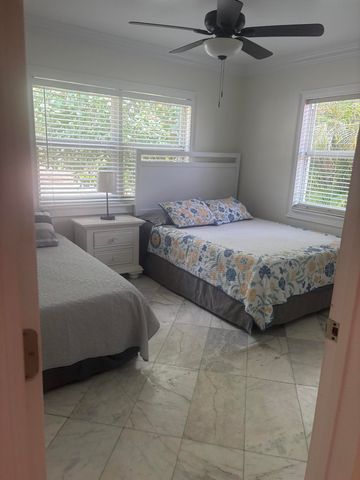 630 CLAREMORE Drive, West Palm Beach, FL 33401