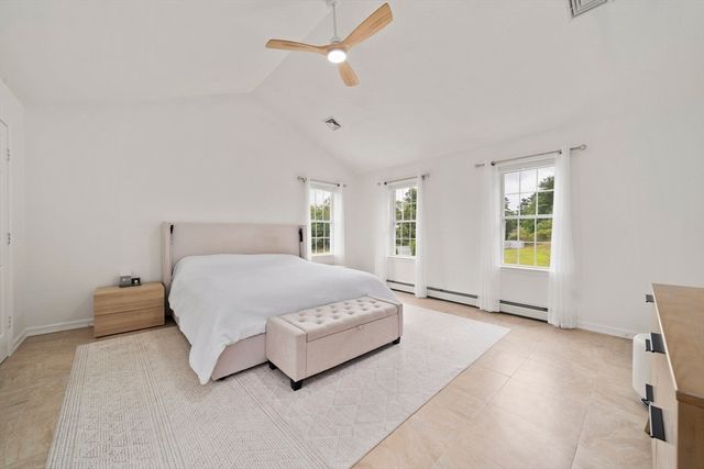 3 Samantha Ln, Plympton, MA 02367
