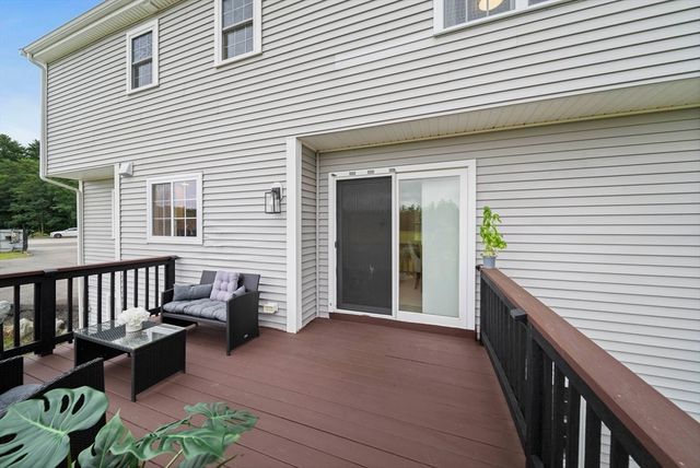 3 Samantha Ln, Plympton, MA 02367