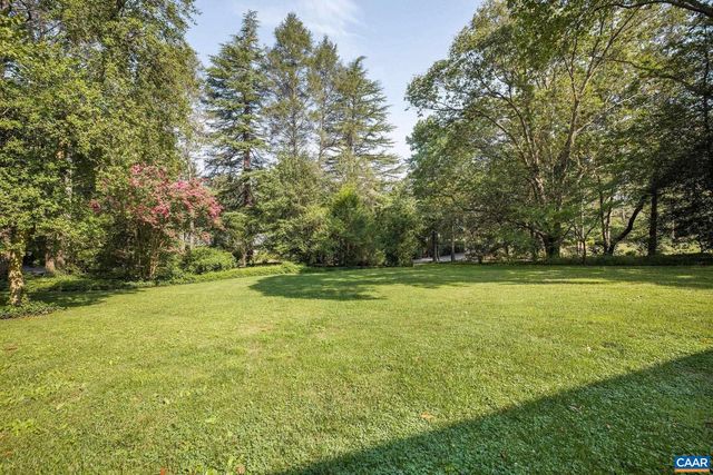 1204 BLUE RIDGE RD, Charlottesville, VA 22903