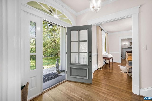 1204 BLUE RIDGE RD, Charlottesville, VA 22903