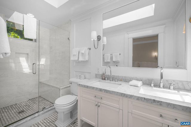 1204 BLUE RIDGE RD, Charlottesville, VA 22903