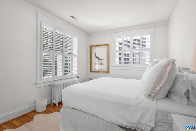 1204 BLUE RIDGE RD, Charlottesville, VA 22903