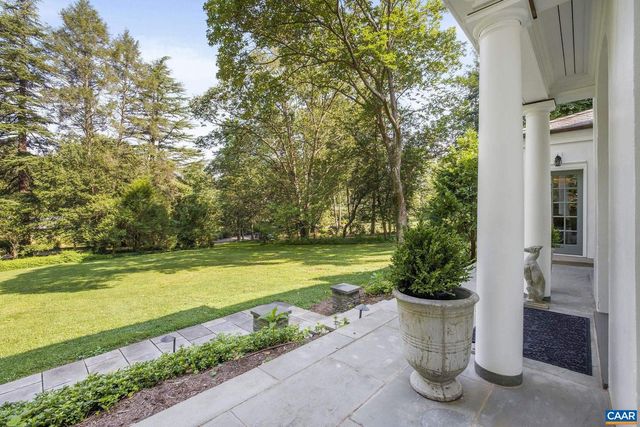 1204 BLUE RIDGE RD, Charlottesville, VA 22903