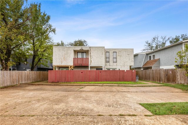 1804 Potomac Place A-D, College Station, TX 77840