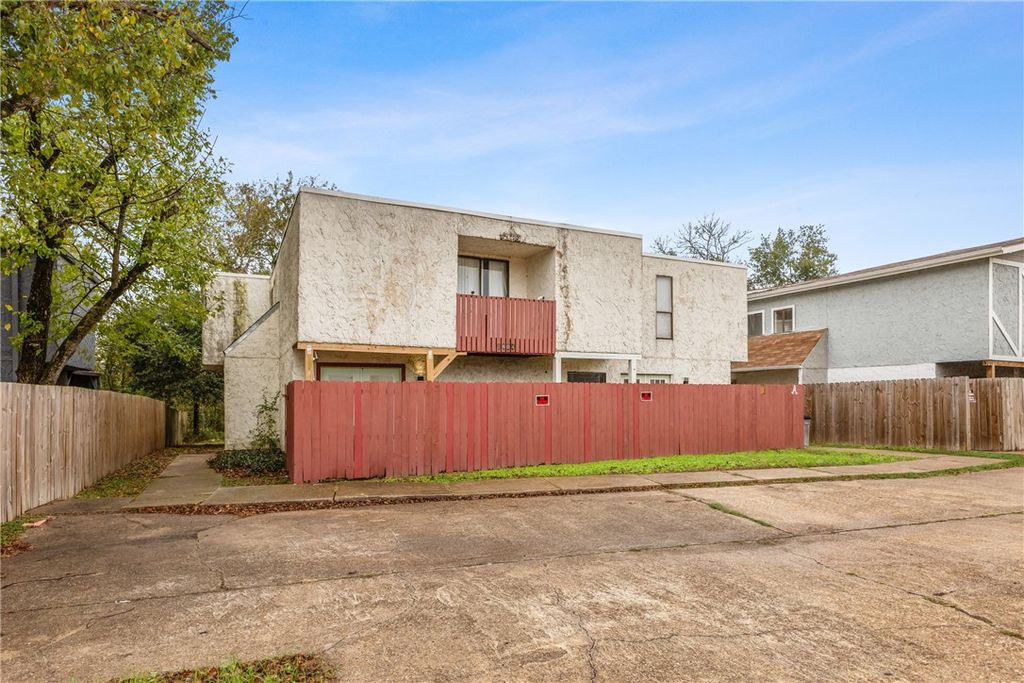1804 Potomac Place A-D, College Station, TX 77840