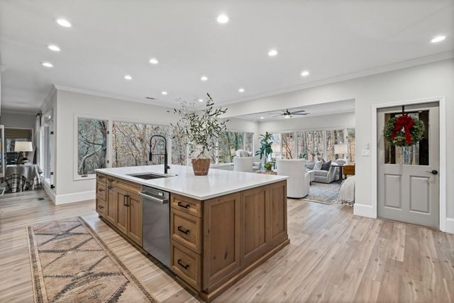 220 Wake Robin Drive, Big Canoe, GA 30143