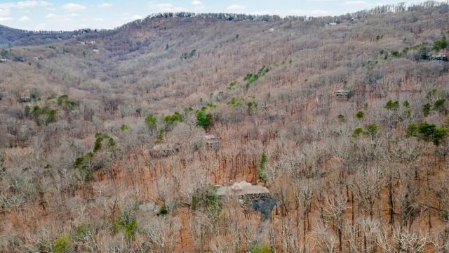 220 Wake Robin Drive, Big Canoe, GA 30143