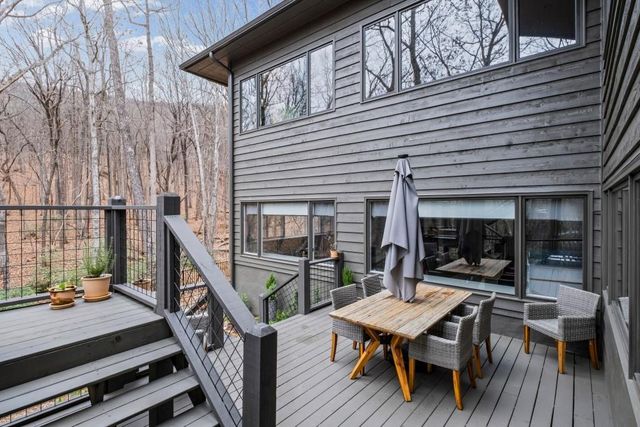 220 Wake Robin Drive, Big Canoe, GA 30143