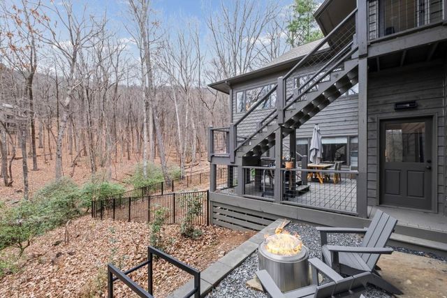 220 Wake Robin Drive, Big Canoe, GA 30143