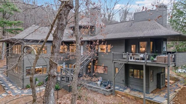 220 Wake Robin Drive, Big Canoe, GA 30143