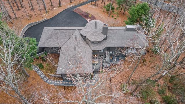 220 Wake Robin Drive, Big Canoe, GA 30143