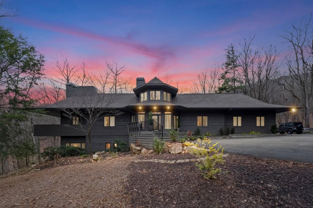 220 Wake Robin Drive, Big Canoe, GA 30143