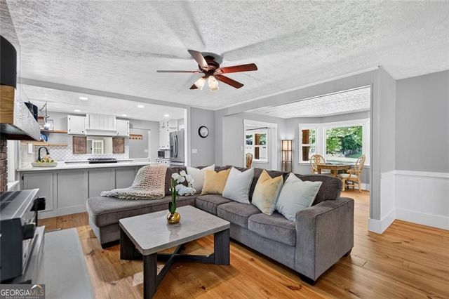 3355 Springdale Forrest Circle, Gainesville, GA 30506