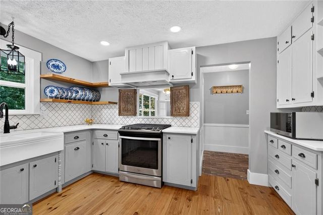 3355 Springdale Forrest Circle, Gainesville, GA 30506