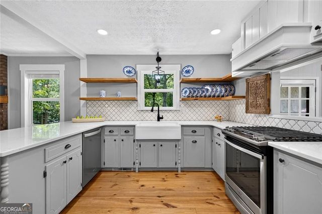 3355 Springdale Forrest Circle, Gainesville, GA 30506