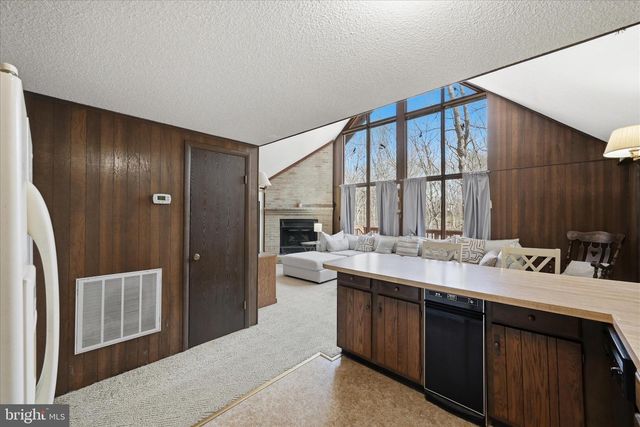 313 MILD WINTER RD, Hedgesville, WV 25427