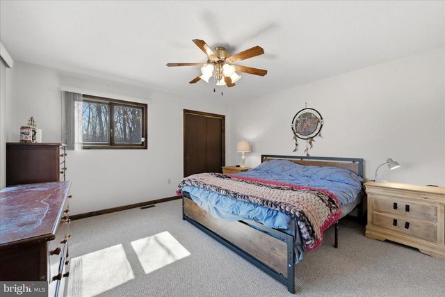 313 MILD WINTER RD, Hedgesville, WV 25427