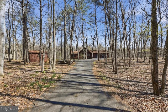313 MILD WINTER RD, Hedgesville, WV 25427