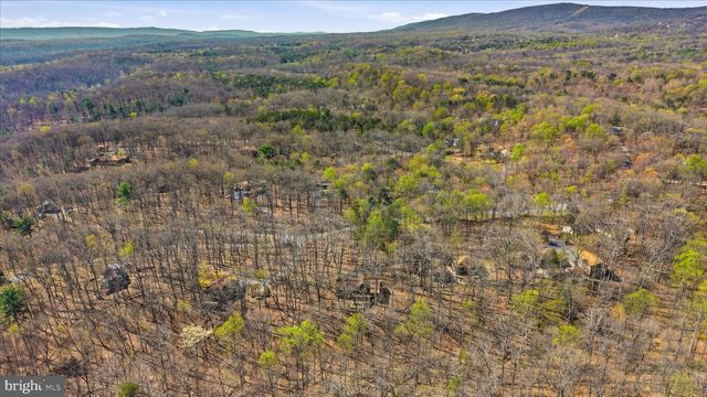 313 MILD WINTER RD, Hedgesville, WV 25427