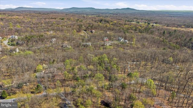 313 MILD WINTER RD, Hedgesville, WV 25427