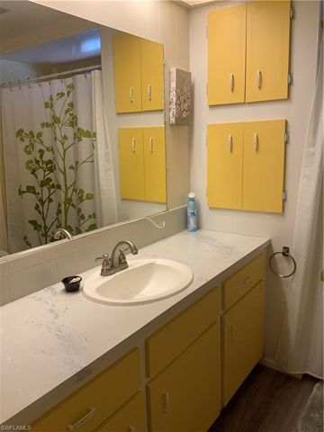 250 Palmer BLVD, North Fort Myers, FL 33903