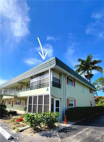 300 Valley Stream Dr # A7, Naples, FL 34113