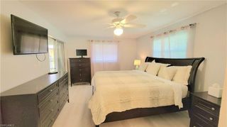 300 Valley Stream Dr # A7, Naples, FL 34113