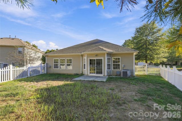 327 Annaberg Lane, Monroe, NC 28110
