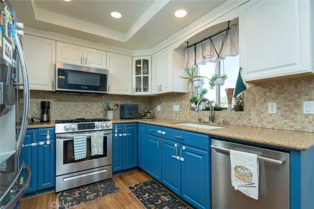 14063 Fenton Lane, Sylmar, CA 91342