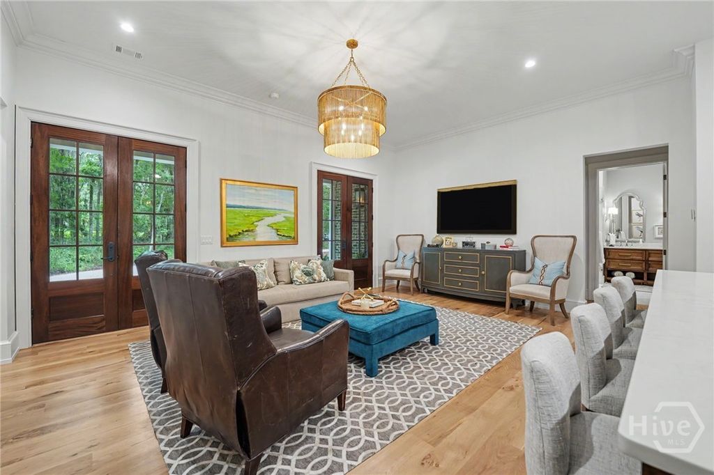 Image 18 of property listing at 143 Jimmy Blige Lane, Richmond Hill, GA 31324