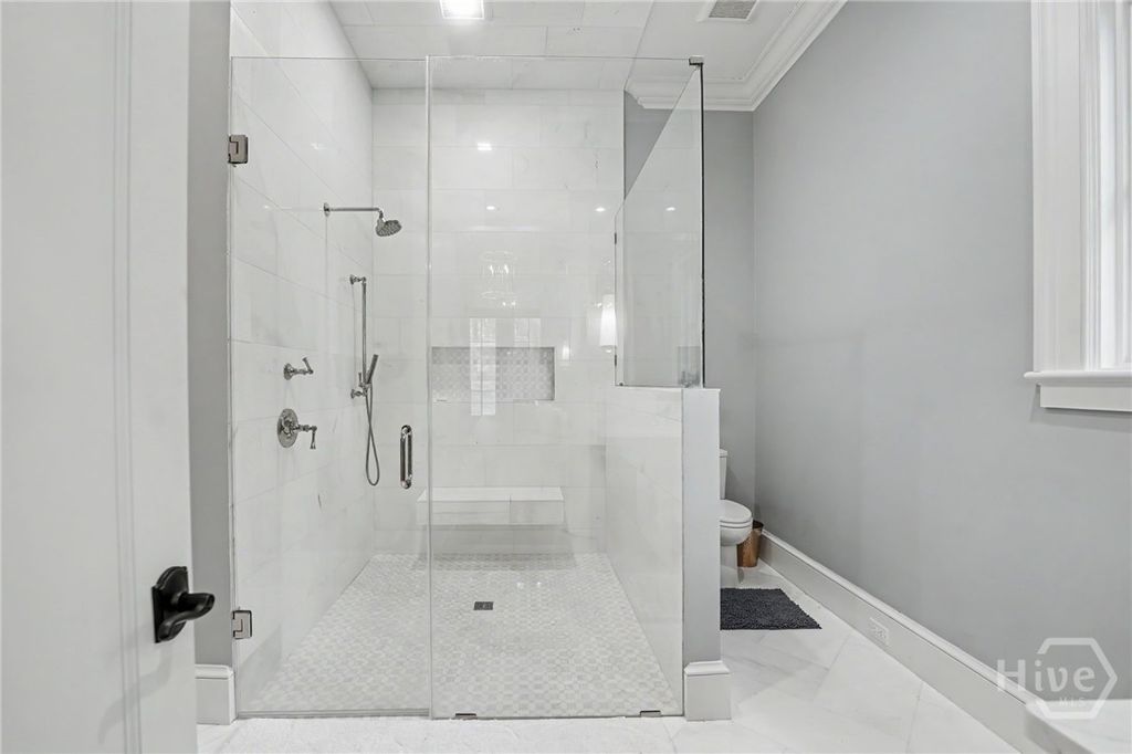 Image 32 of property listing at 143 Jimmy Blige Lane, Richmond Hill, GA 31324