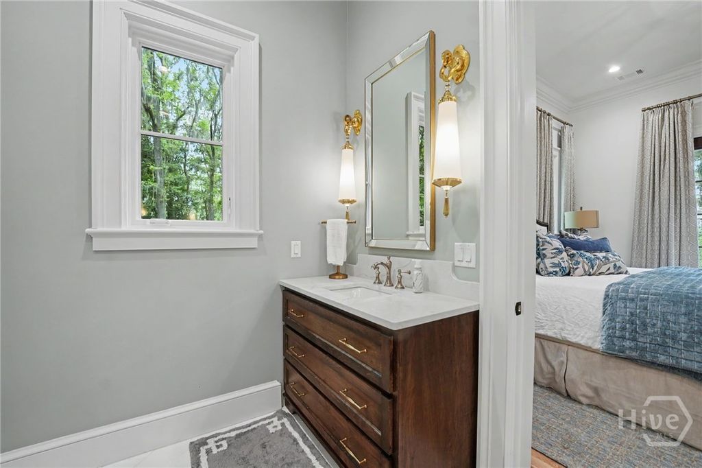 Image 33 of property listing at 143 Jimmy Blige Lane, Richmond Hill, GA 31324