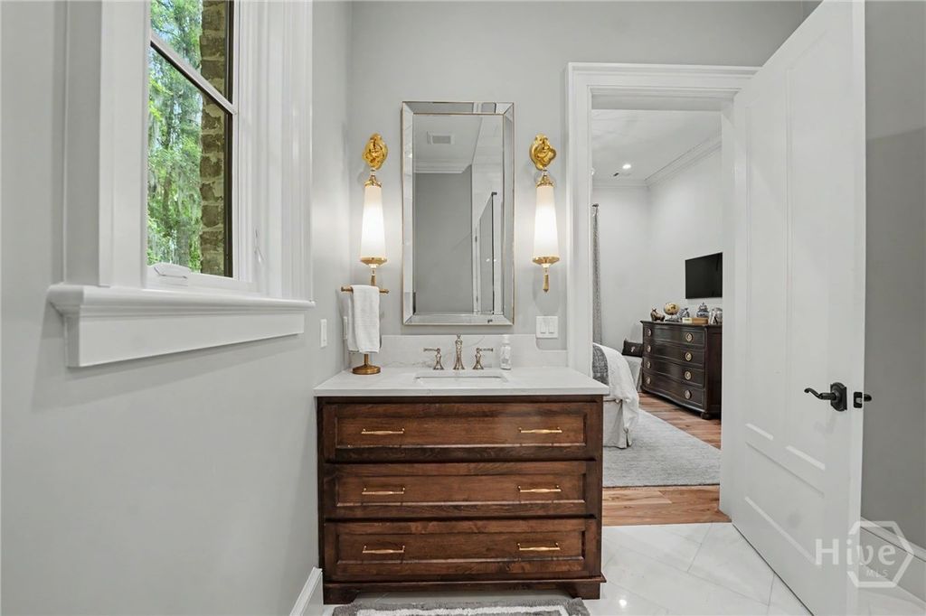 Image 34 of property listing at 143 Jimmy Blige Lane, Richmond Hill, GA 31324
