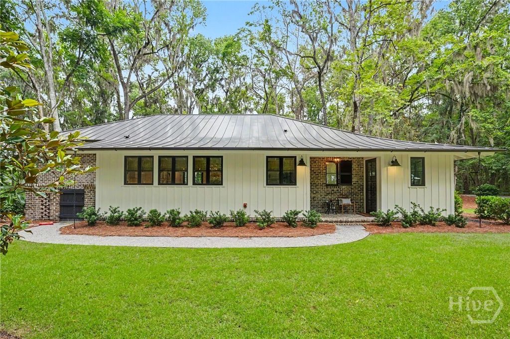 Image 54 of property listing at 143 Jimmy Blige Lane, Richmond Hill, GA 31324