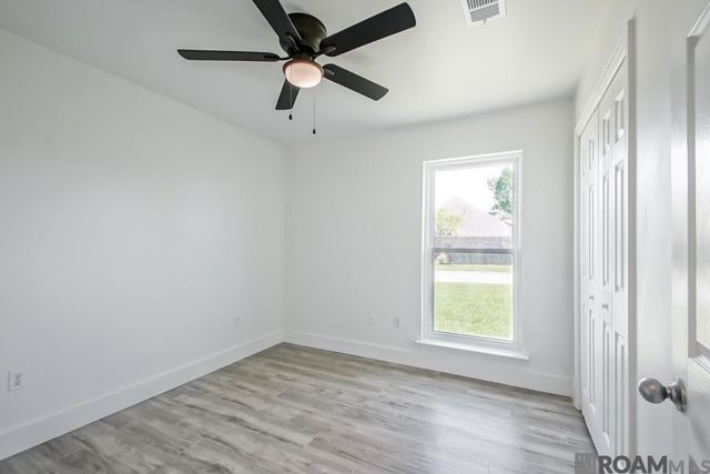 23840 Rosemont Ave, Denham Springs, LA 70726