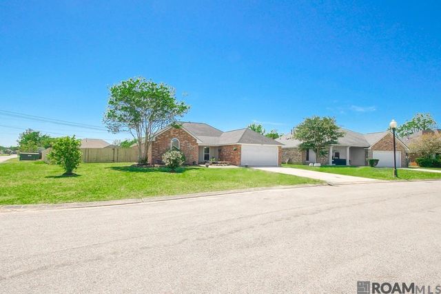 23840 Rosemont Ave, Denham Springs, LA 70726