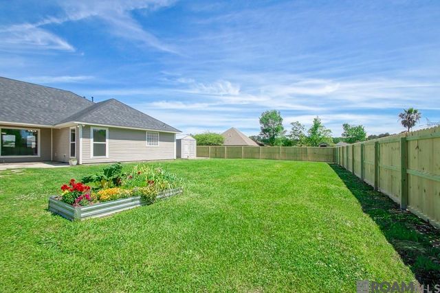 23840 Rosemont Ave, Denham Springs, LA 70726