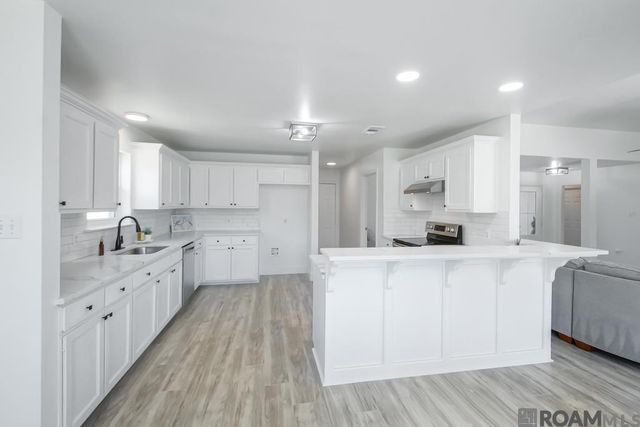 23840 Rosemont Ave, Denham Springs, LA 70726
