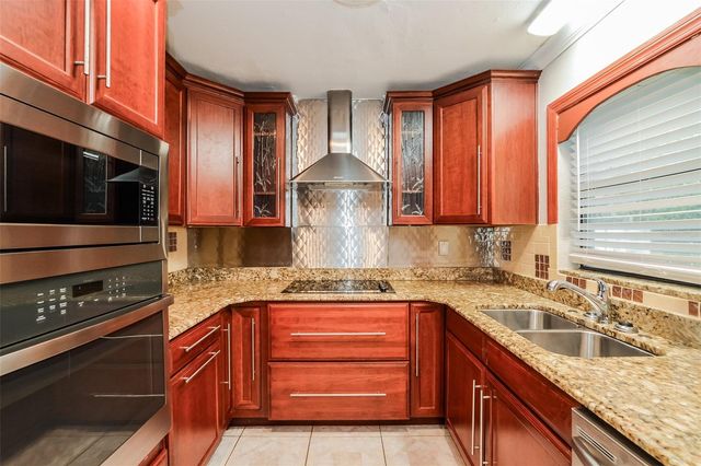 525 SUSAN DRIVE, Lakeland, FL 33803