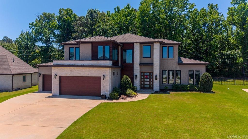 6736 Hilo Avenue, Benton, AR 72019