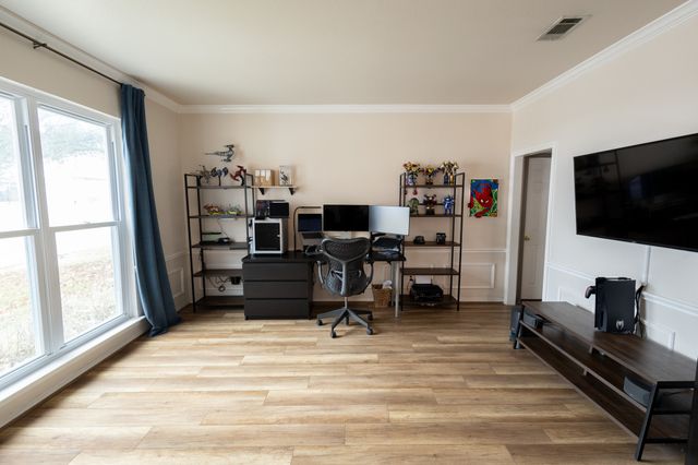 1212 Ashbrook Drive, Grand Prairie, TX 75052