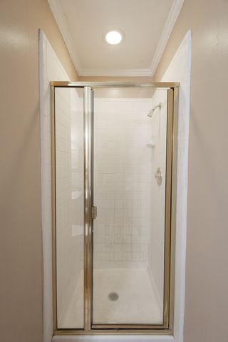 1212 Ashbrook Drive, Grand Prairie, TX 75052