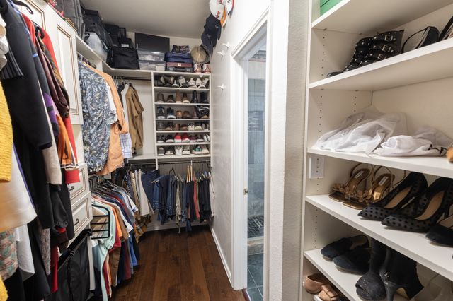 1212 Ashbrook Drive, Grand Prairie, TX 75052