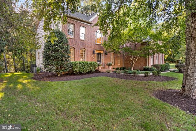 3000 HAVENCREST ST, Oak Hill, VA 20171