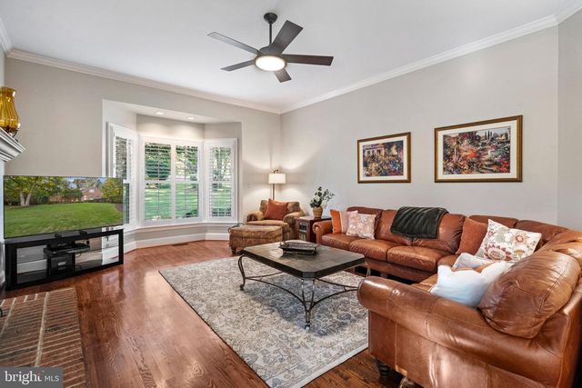 3000 HAVENCREST ST, Oak Hill, VA 20171