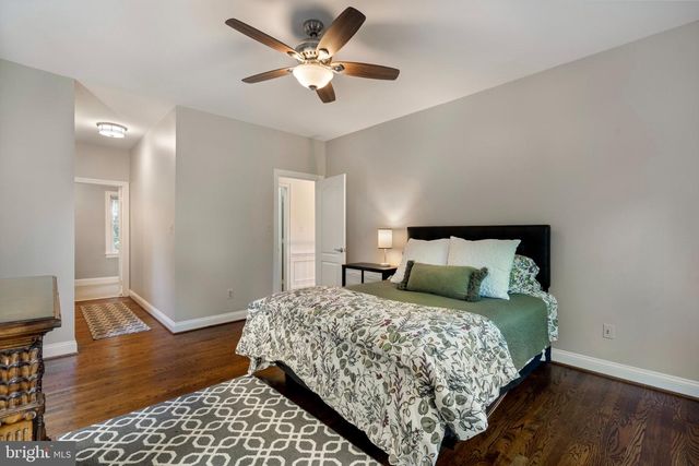3000 HAVENCREST ST, Oak Hill, VA 20171